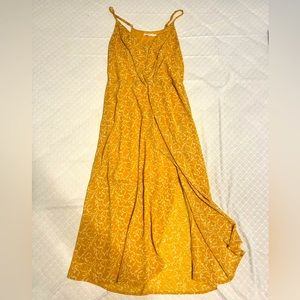 Knot Detail Floral Yellow Dress by Blu Pepper, Size M